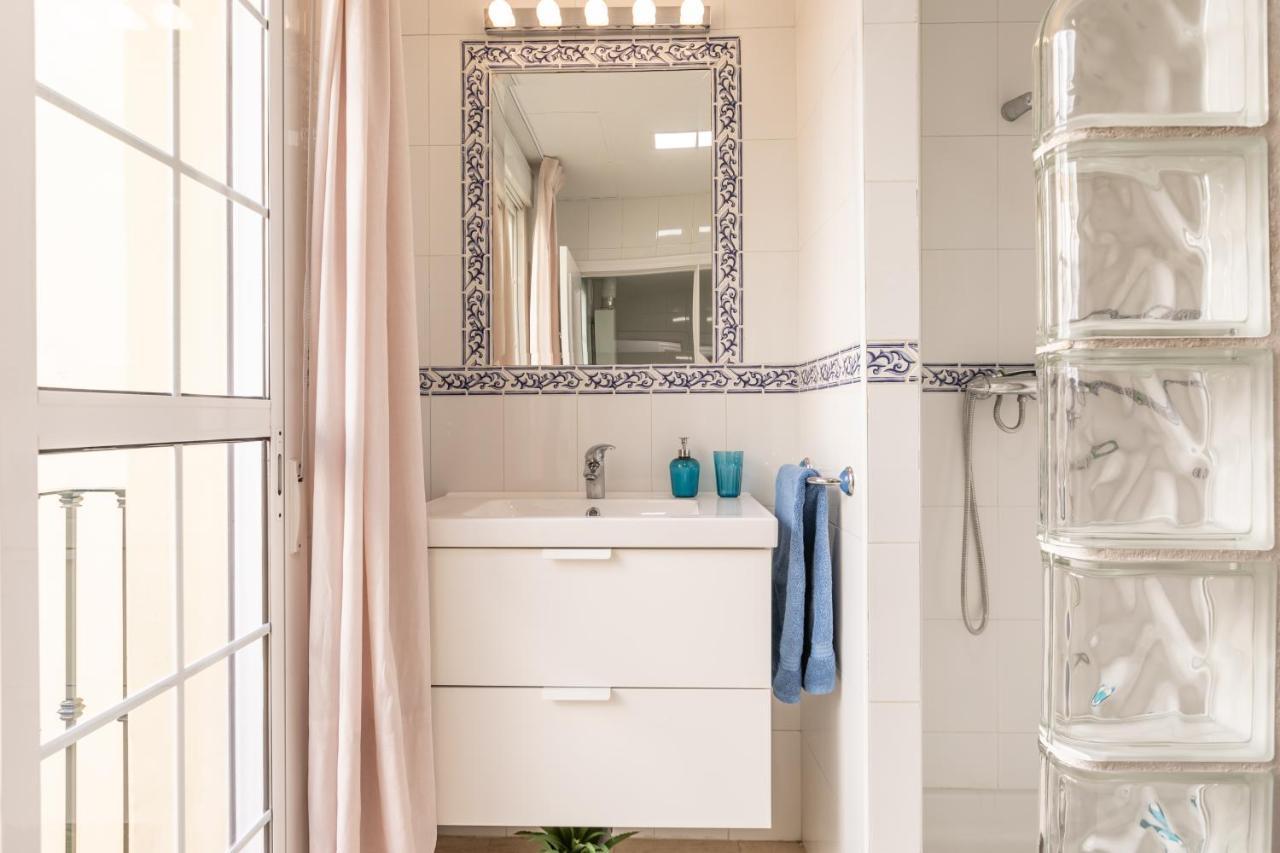 Avanti San Roman, Disfrutar Un Sevillano Mas Apartment Seville
