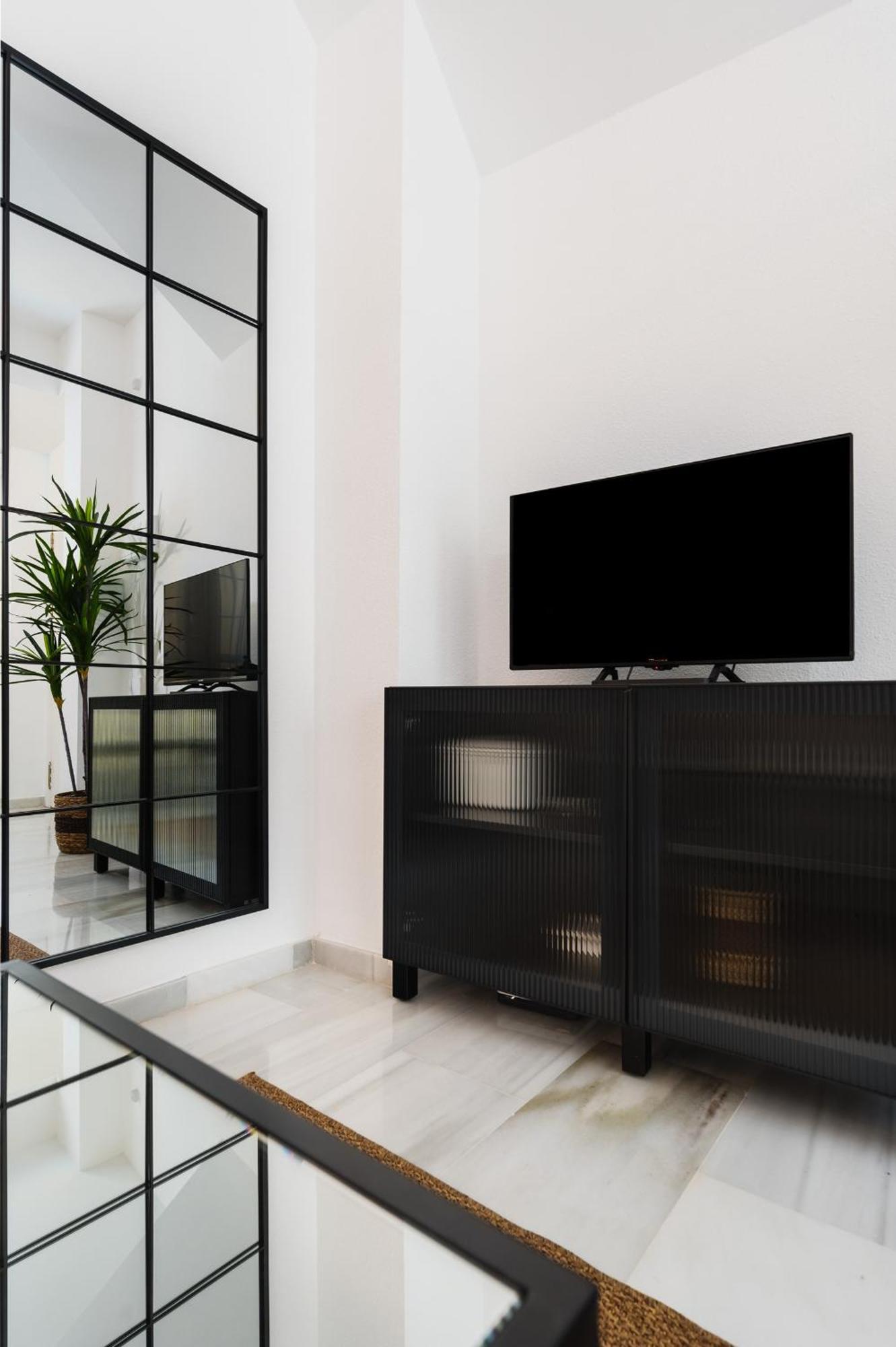 Apartment Avanti San Roman, Disfrutar Un Sevillano Mas Seville